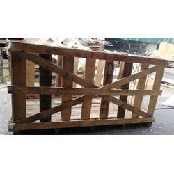 聯(lián)合木制品經(jīng)營部 龍華區(qū)輕工業(yè)卡板回收與木制品循環(huán)利用的專業(yè)服務(wù)商